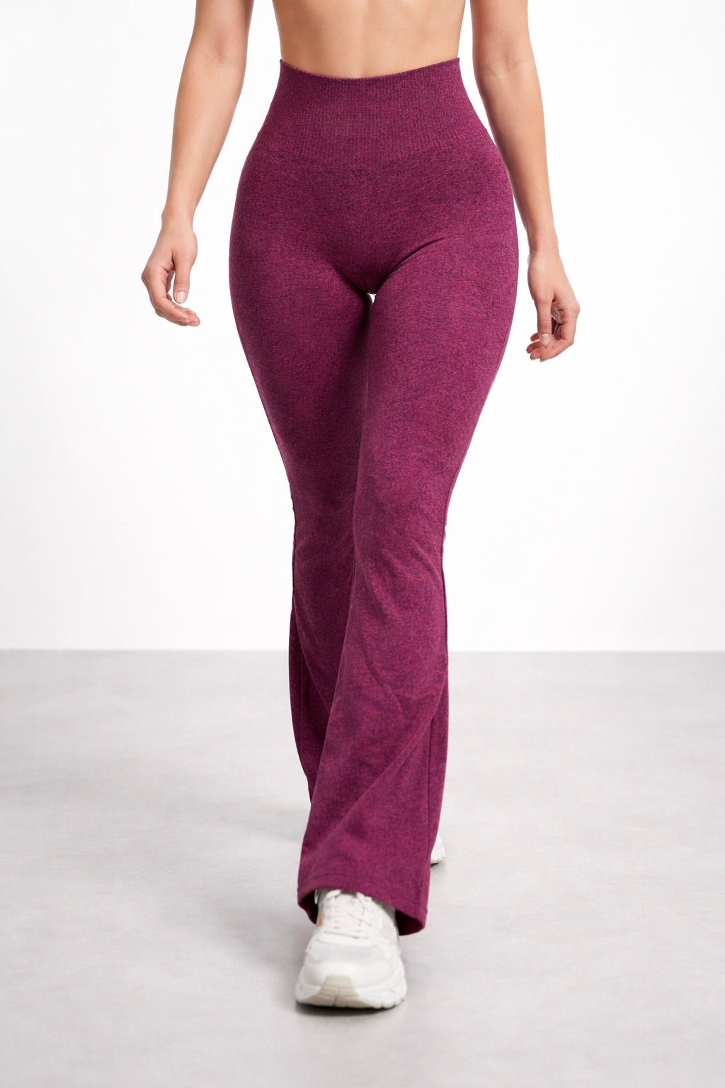 NörthForm Seamless Flare Leggings – Sculpt & Lift Fit - NörthForm ApS